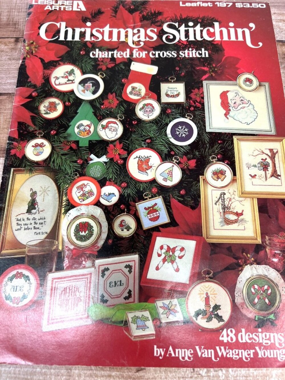 Christmas Stitchin 48 Cross Stitch Designs By Leisure Arts